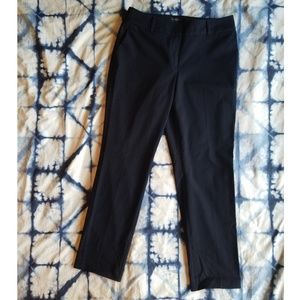 ANN TAYLOR Curvy Fit Ankle Pants - Size 4